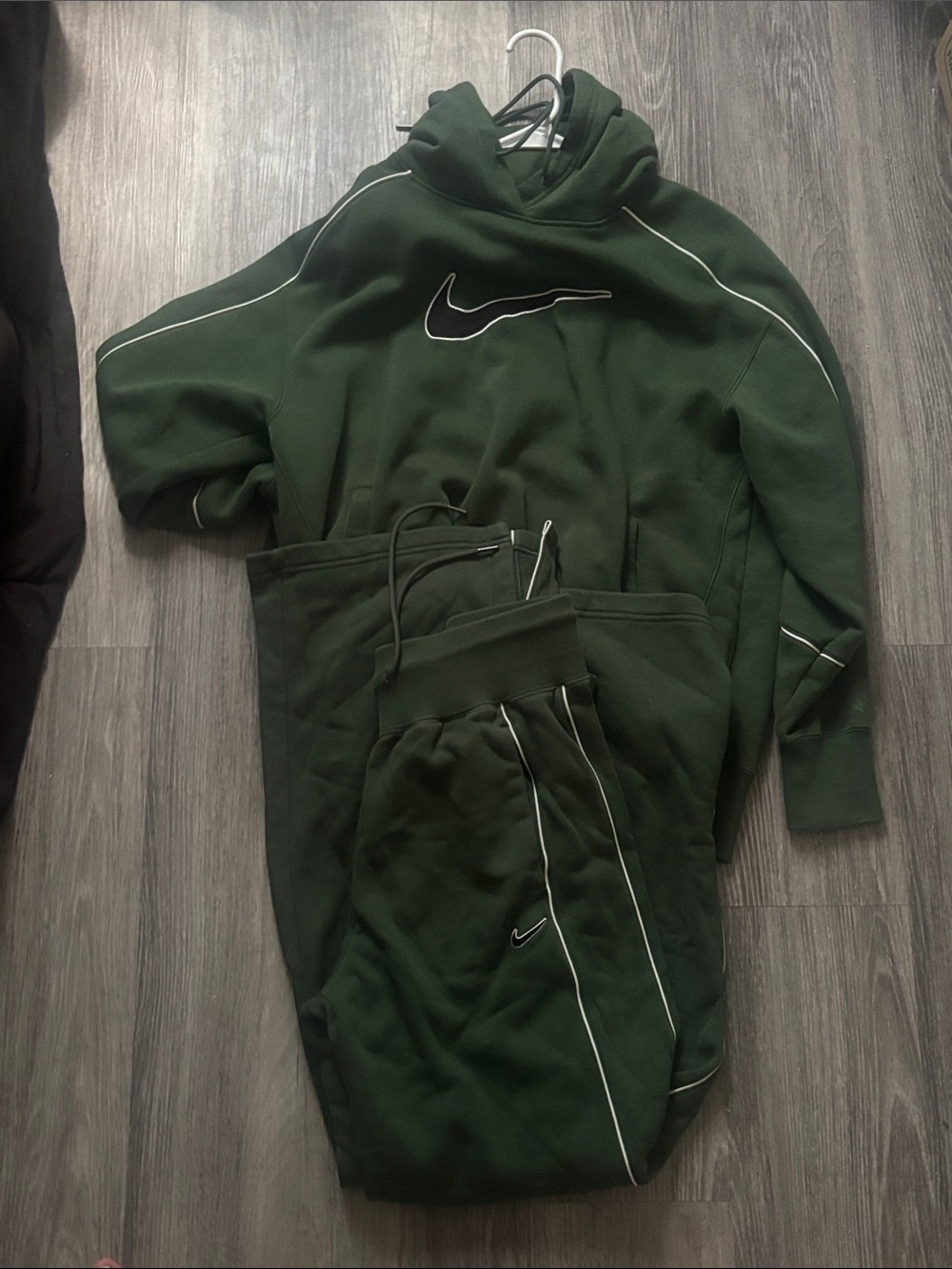 Nike Men's Forest Green Hoodie & Jogger Set with White Piping